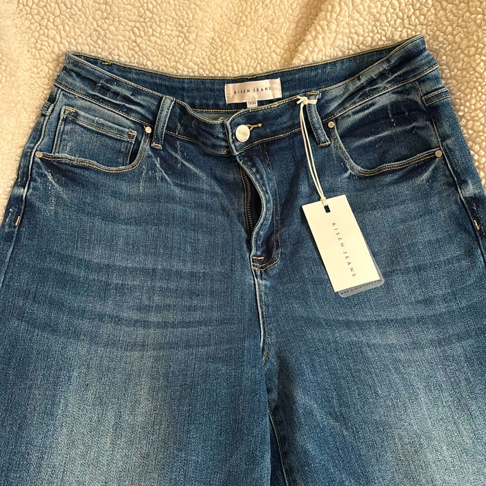 BRAND NEW RISEN Jeans